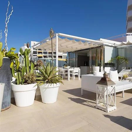 Apartament Modern & Spectacular Ocean View ,wifi,beach Front. *