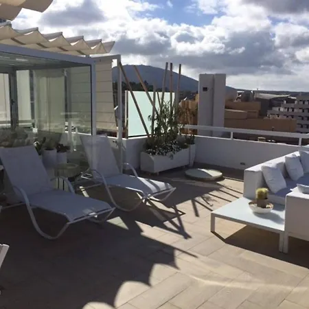 Apartament Modern & Spectacular Ocean View ,wifi,beach Front.