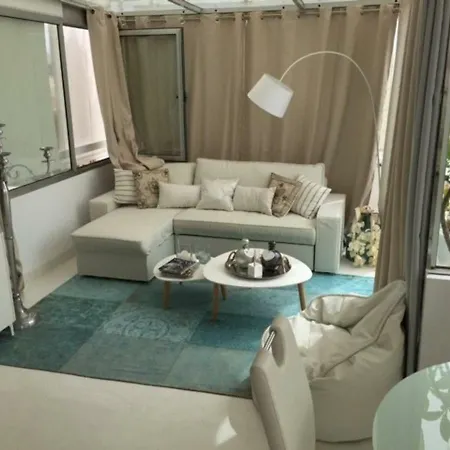 Modern & Spectacular Ocean View ,wifi,beach Front. *