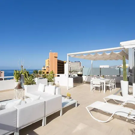 Modern & Spectacular Ocean View ,wifi,beach Front.
